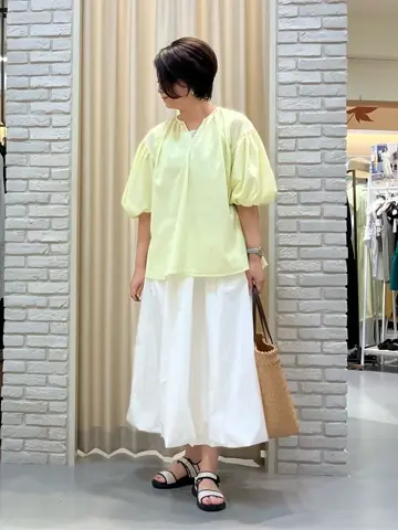 ONWARD CROSSET SELECT Tomi コーディネート画像