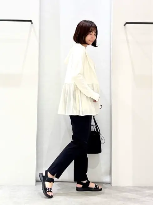 ONWARD CROSSET SELECT 横田 コーディネート画像