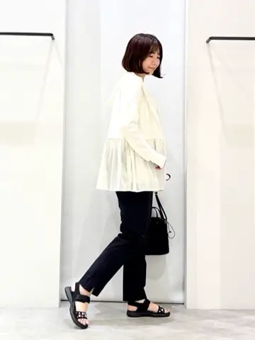 ONWARD CROSSET SELECT 横田 コーディネート画像