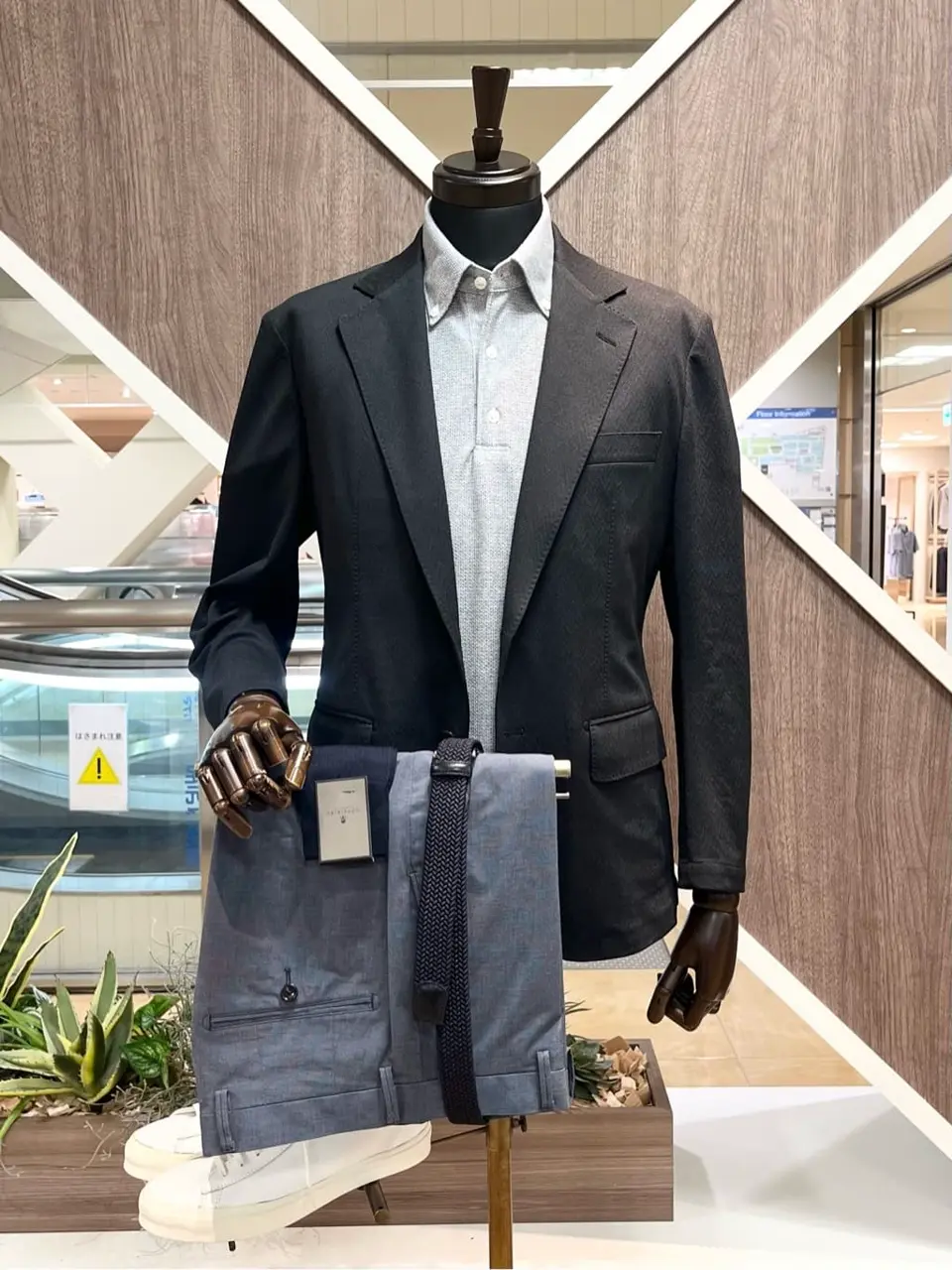 ONWARD CROSSET SELECT 小管 コーディネート画像