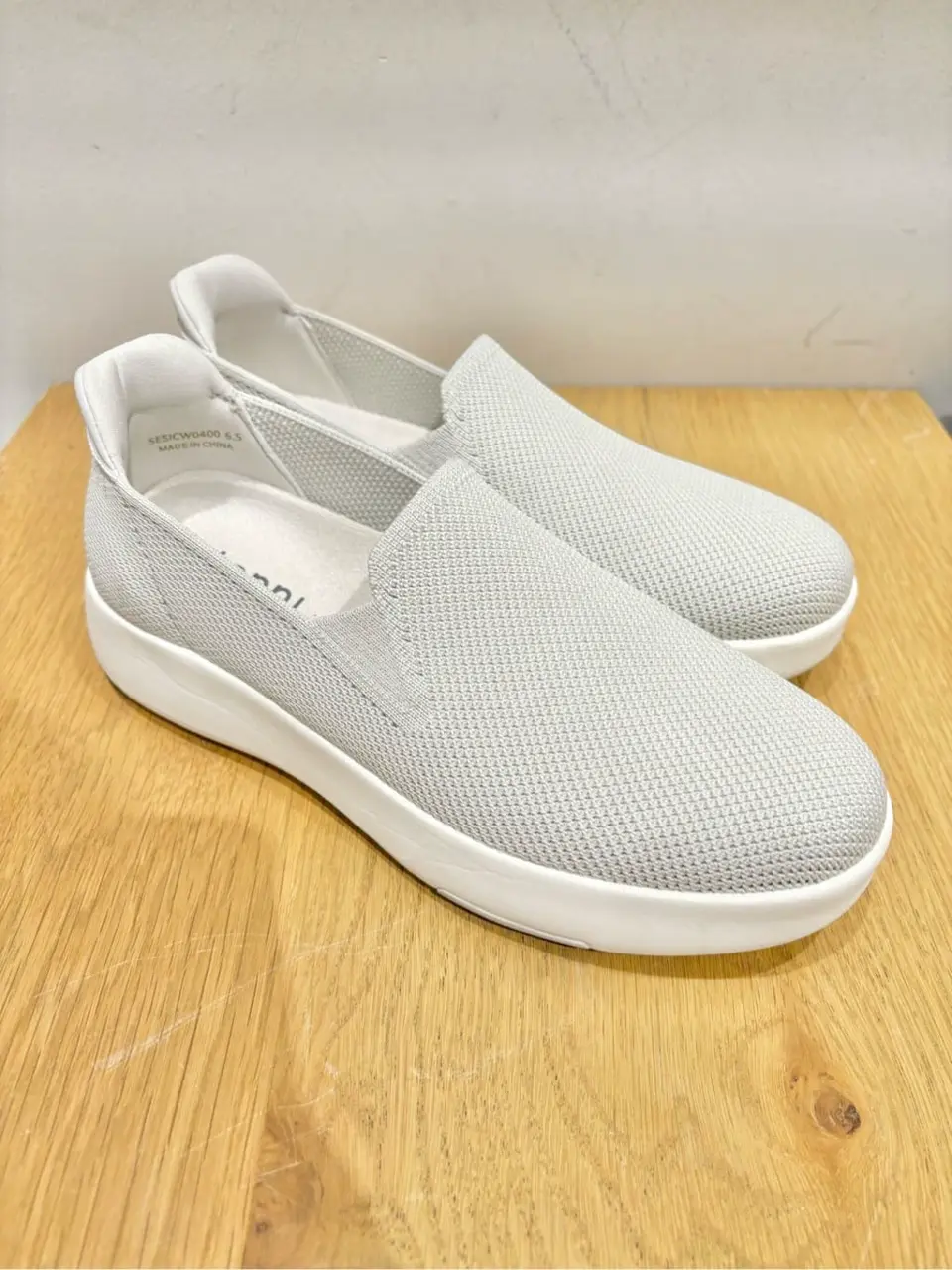 ONWARD CROSSET SELECT 千葉 コーディネート画像