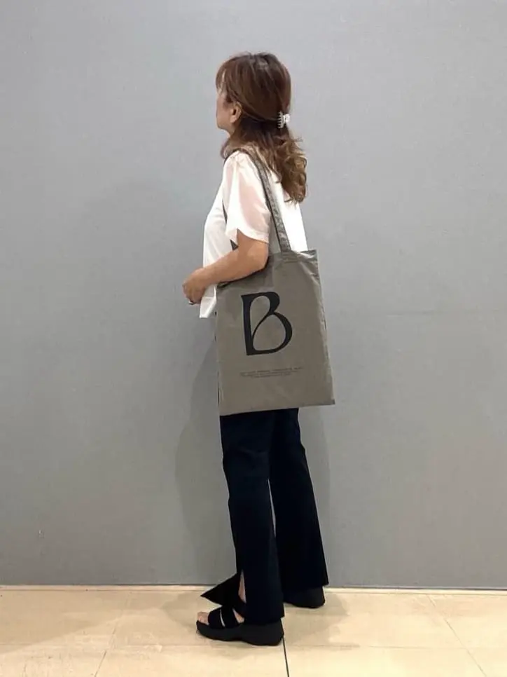 ONWARD CROSSET SELECT J.D コーディネート画像