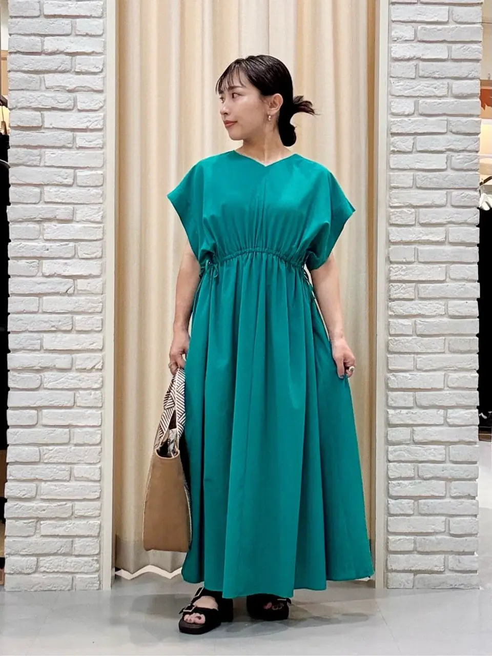 ONWARD CROSSET SELECT 服部 コーディネート画像