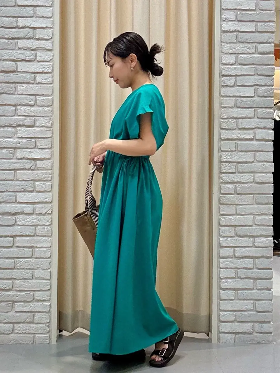 ONWARD CROSSET SELECT 服部 コーディネート画像