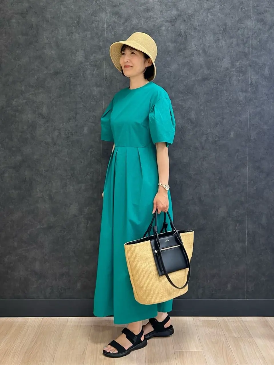 ONWARD CROSSET SELECT 鈴木 コーディネート画像