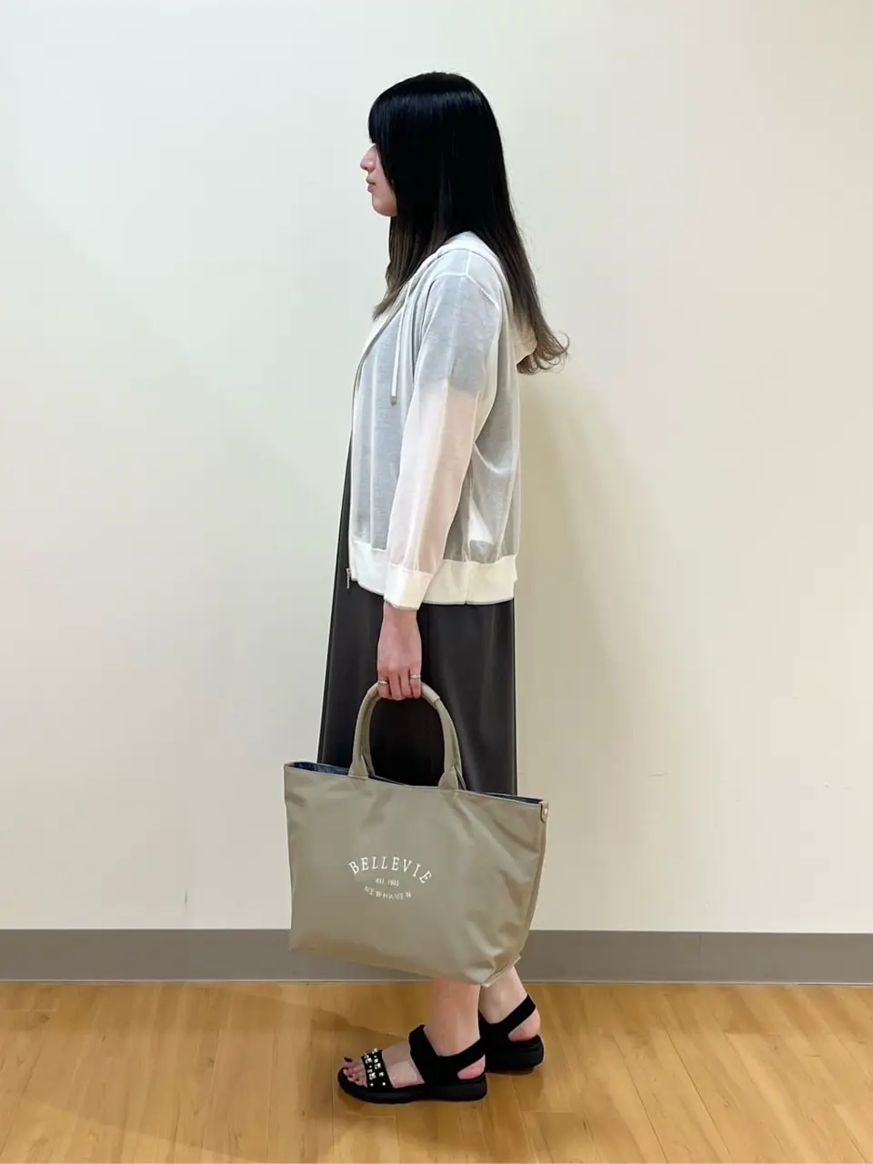 ONWARD CROSSET SELECT Aina コーディネート画像