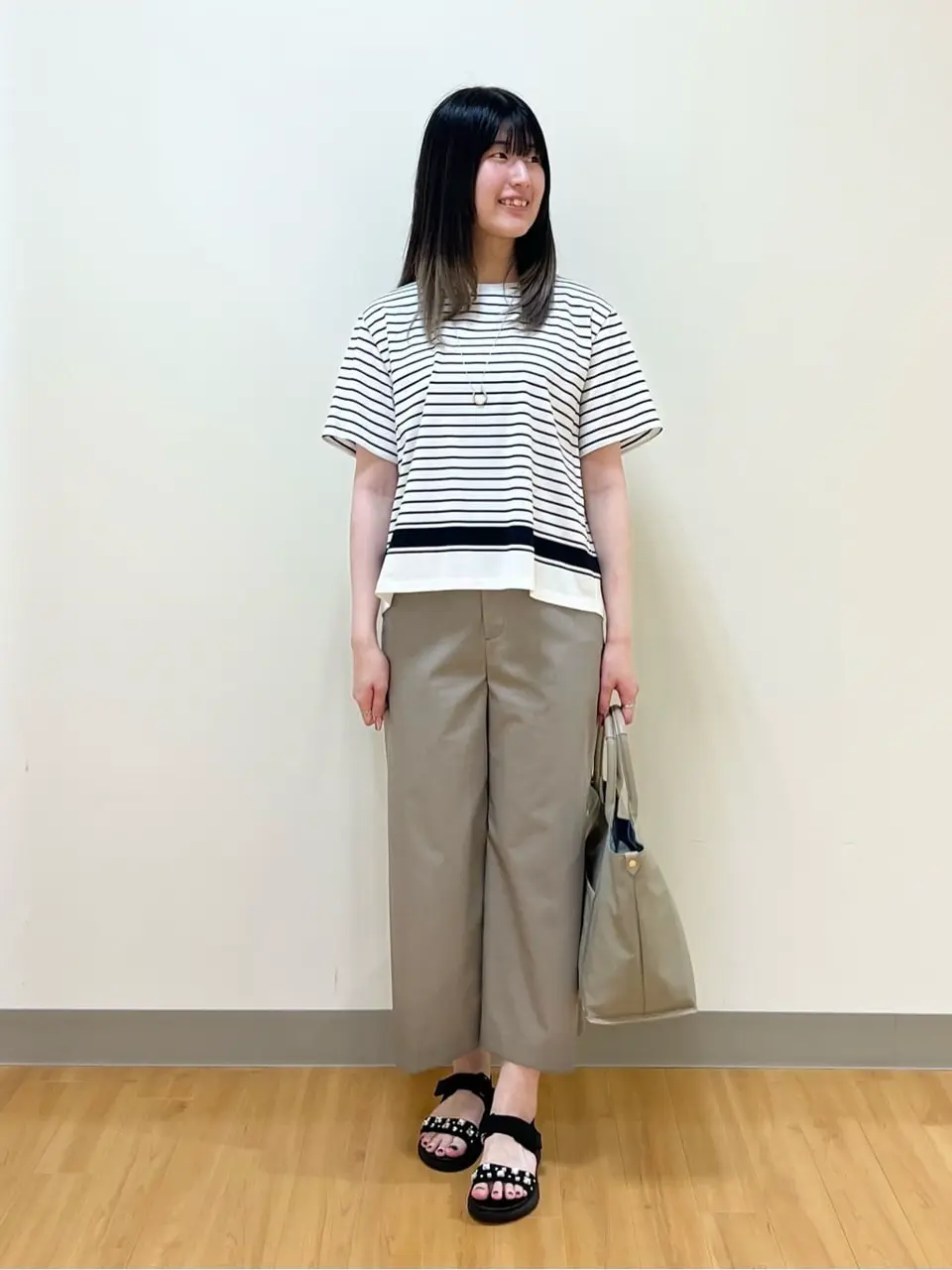ONWARD CROSSET SELECT Aina コーディネート画像