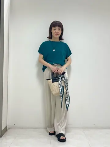 ONWARD CROSSET SELECT 岡田 コーディネート画像