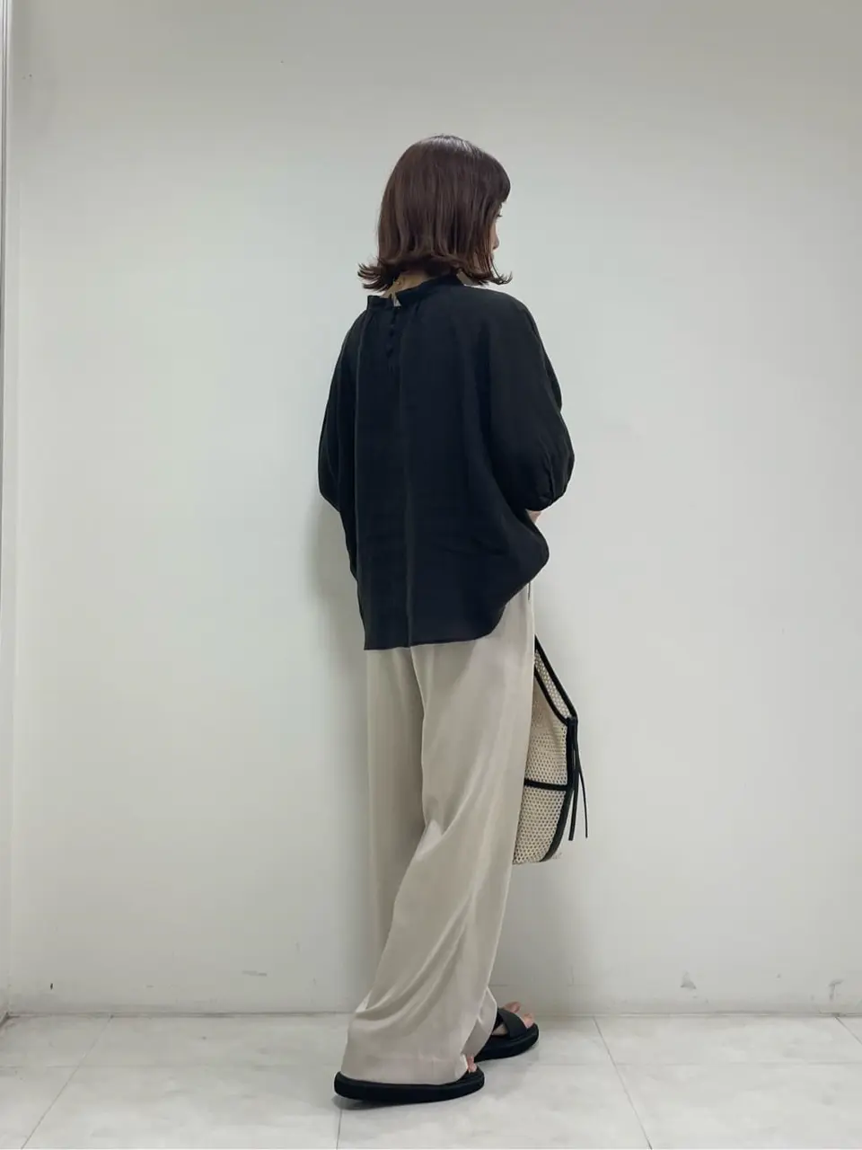 ONWARD CROSSET SELECT 岡田 コーディネート画像