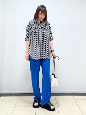 ONWARD CROSSET SELECT スタッフT コーディネート画像