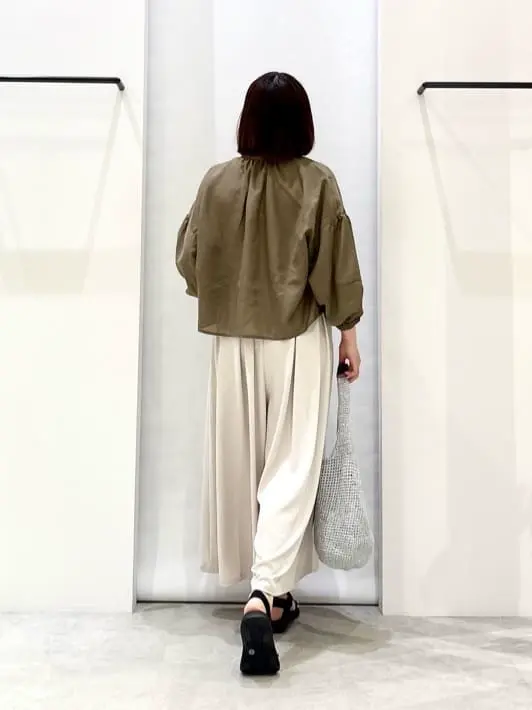 ONWARD CROSSET SELECT 横田 コーディネート画像