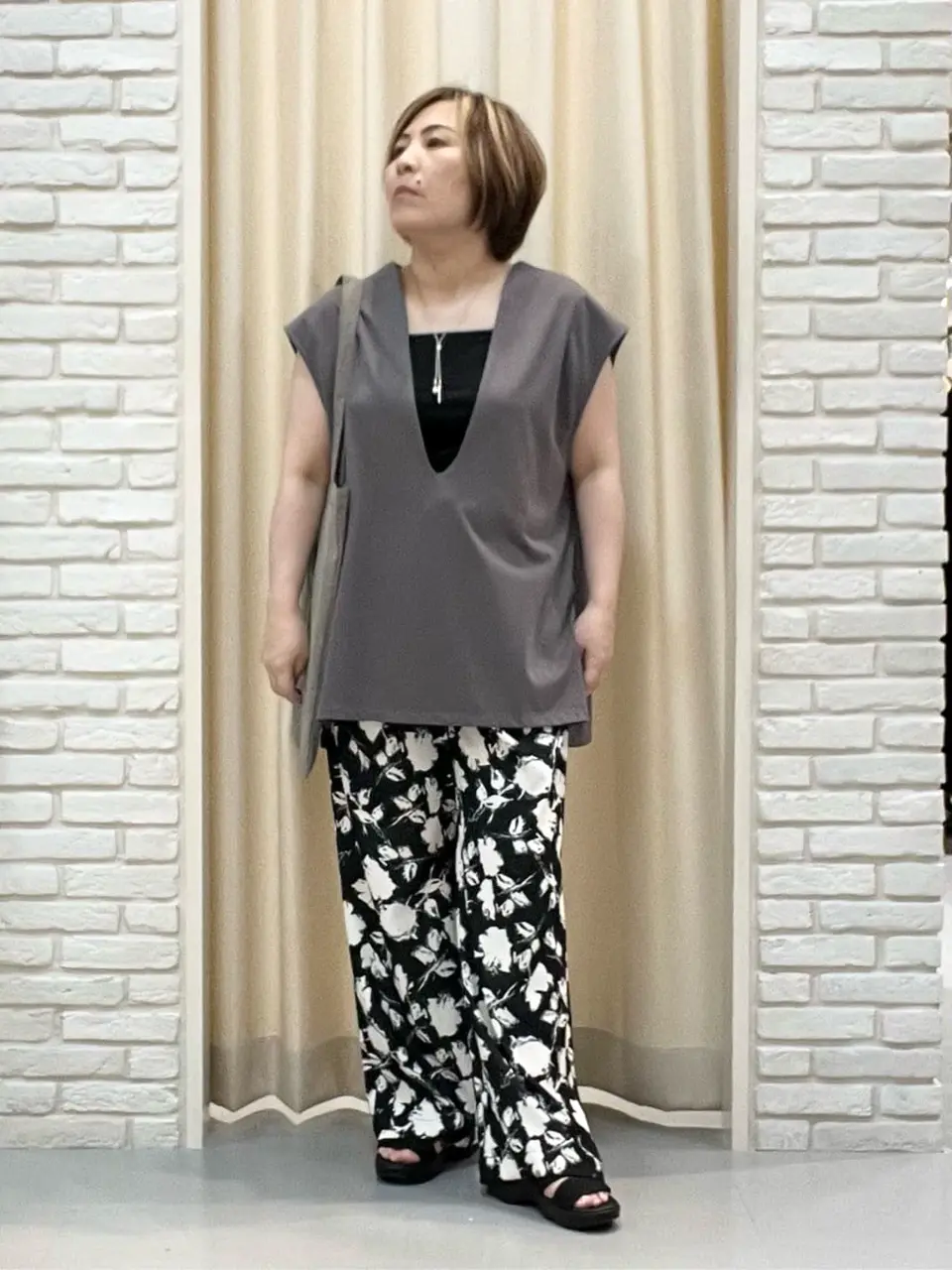 ONWARD CROSSET SELECT 吉田 コーディネート画像