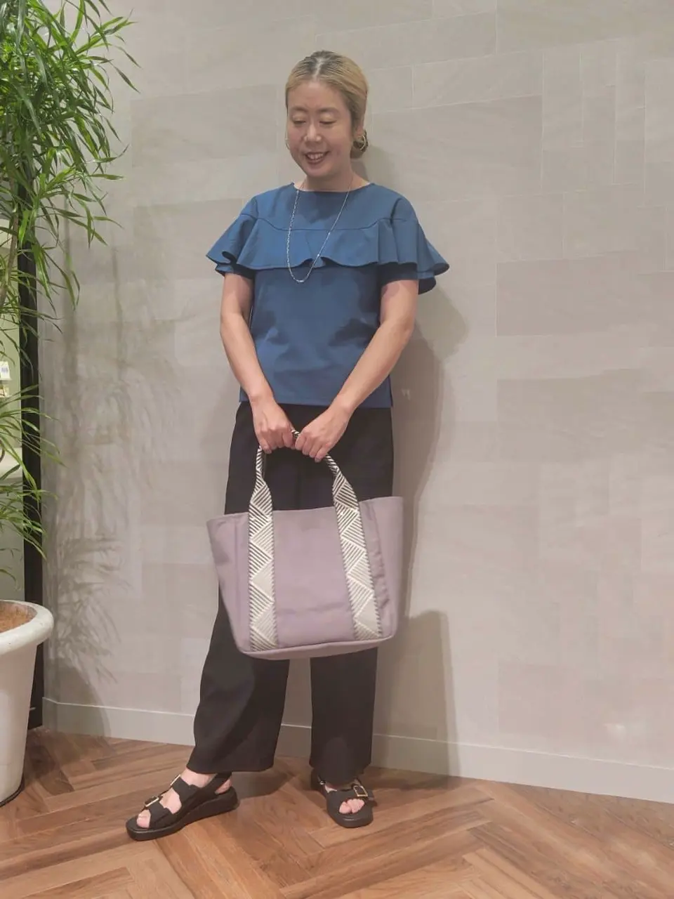 ONWARD CROSSET SELECT 西村 コーディネート画像