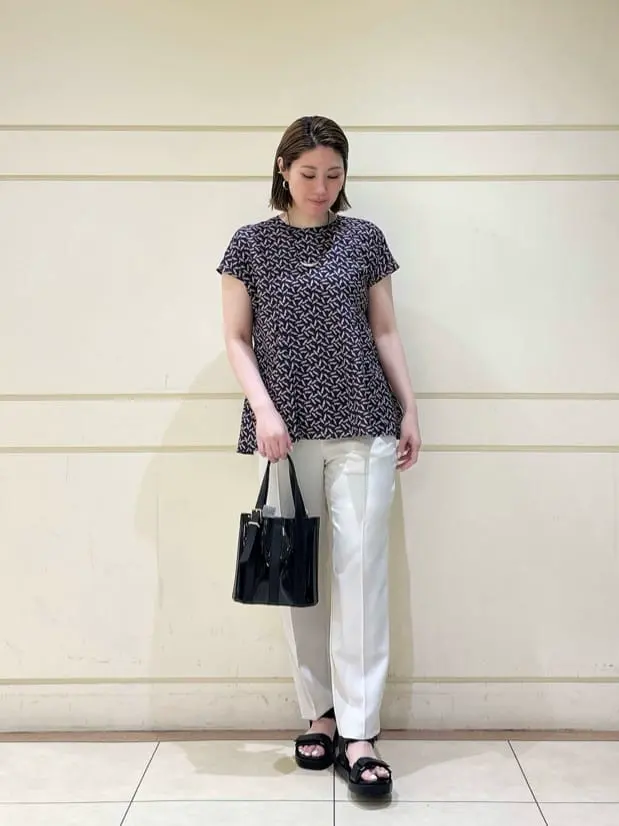 ONWARD CROSSET SELECT 太田 コーディネート画像