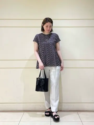 ONWARD CROSSET SELECT 太田 コーディネート画像