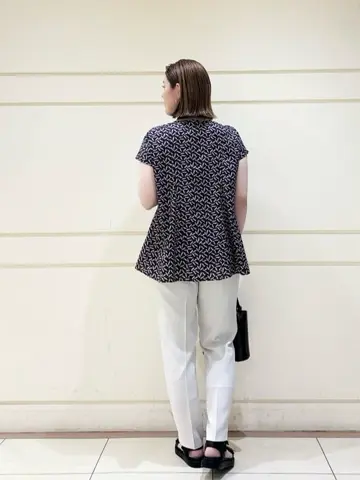 ONWARD CROSSET SELECT 太田 コーディネート画像