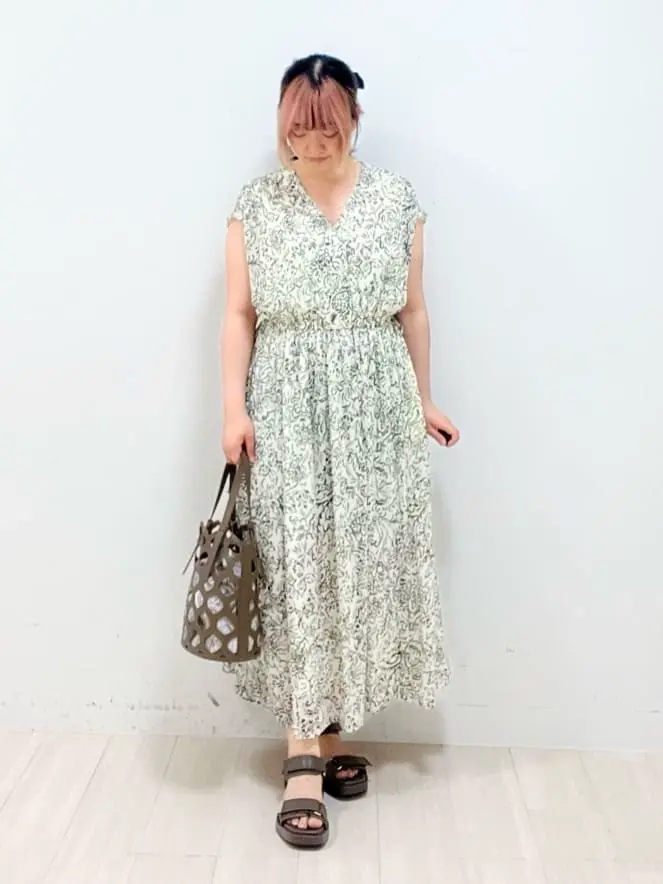 ONWARD CROSSET SELECT 田中 コーディネート画像