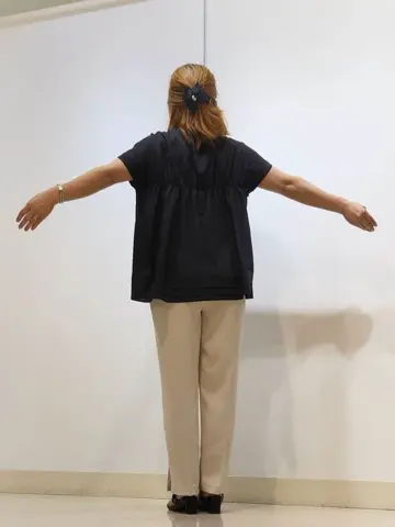 ONWARD CROSSET SELECT 中野 コーディネート画像