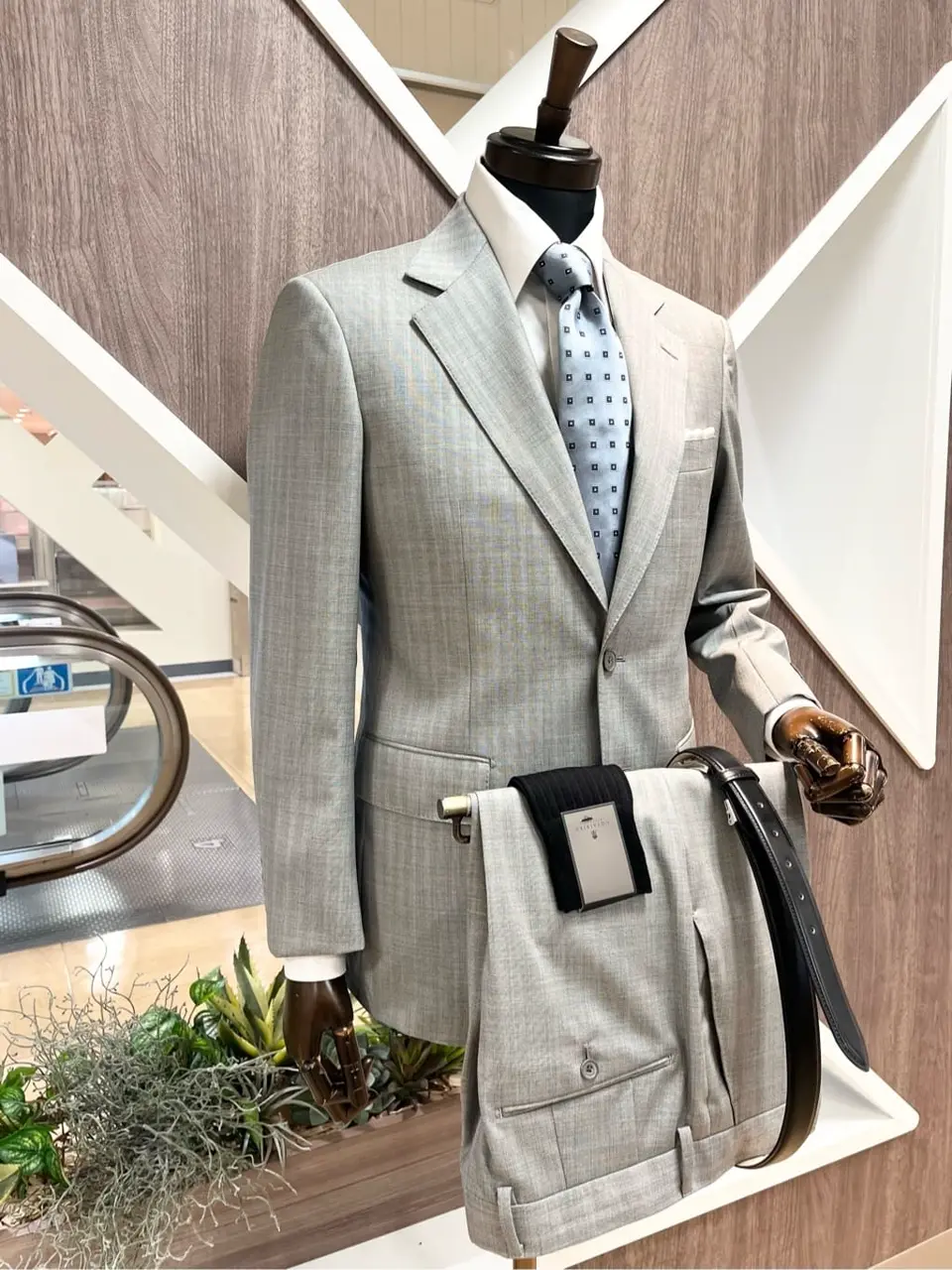 ONWARD CROSSET SELECT 小管 コーディネート画像