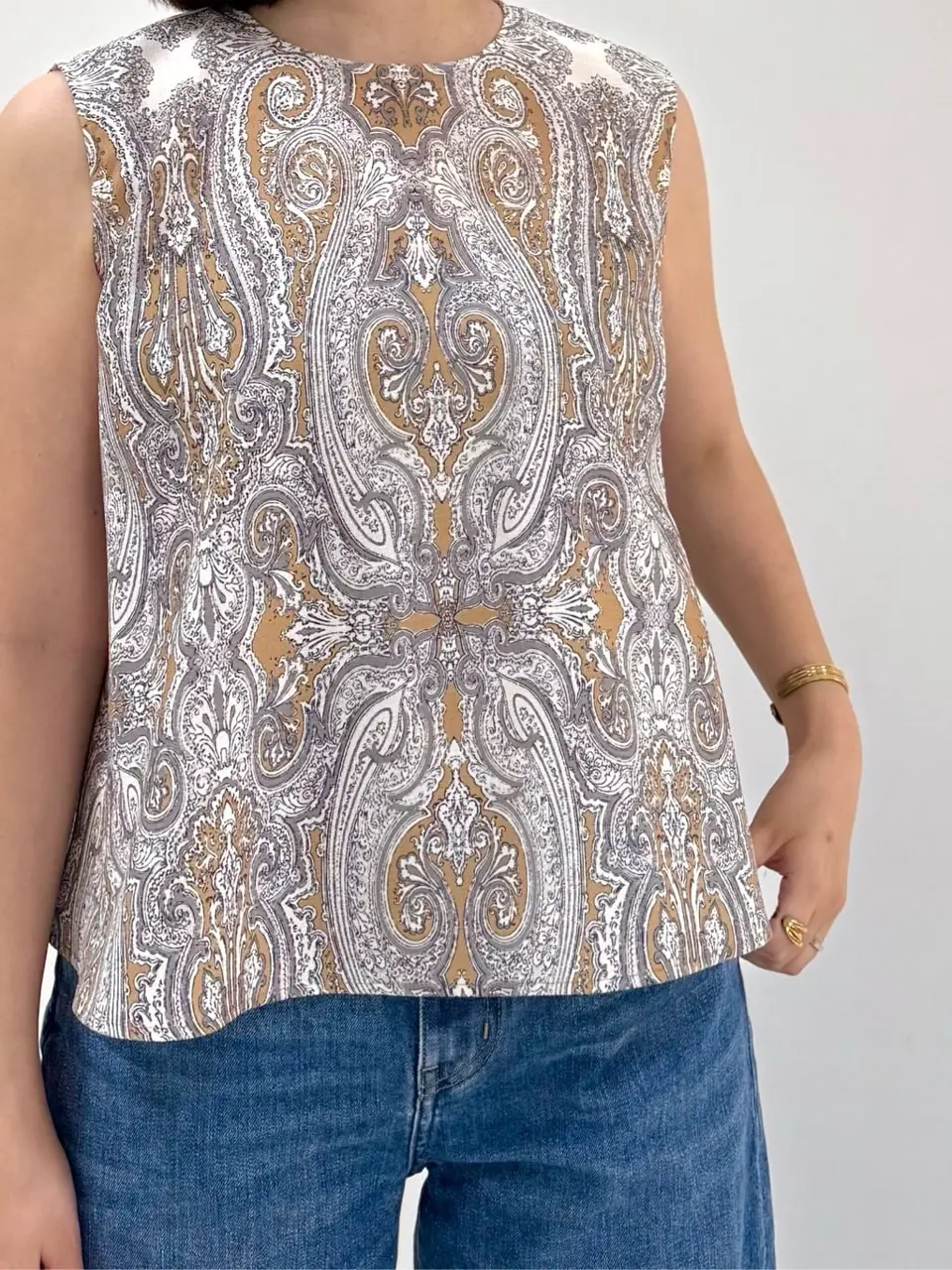 ONWARD CROSSET SELECT 市川 コーディネート画像