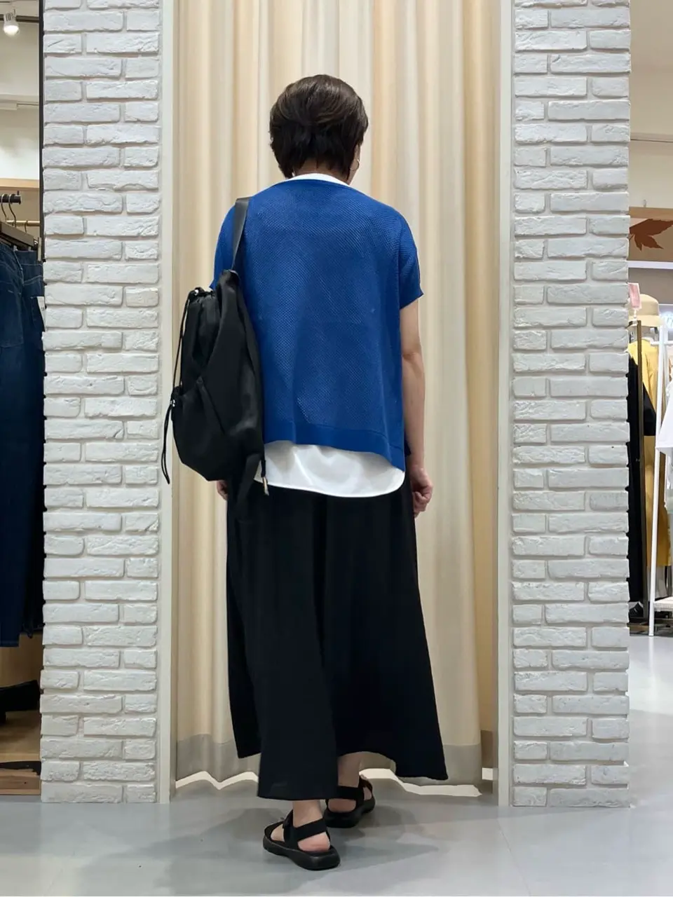 ONWARD CROSSET SELECT Tomi コーディネート画像