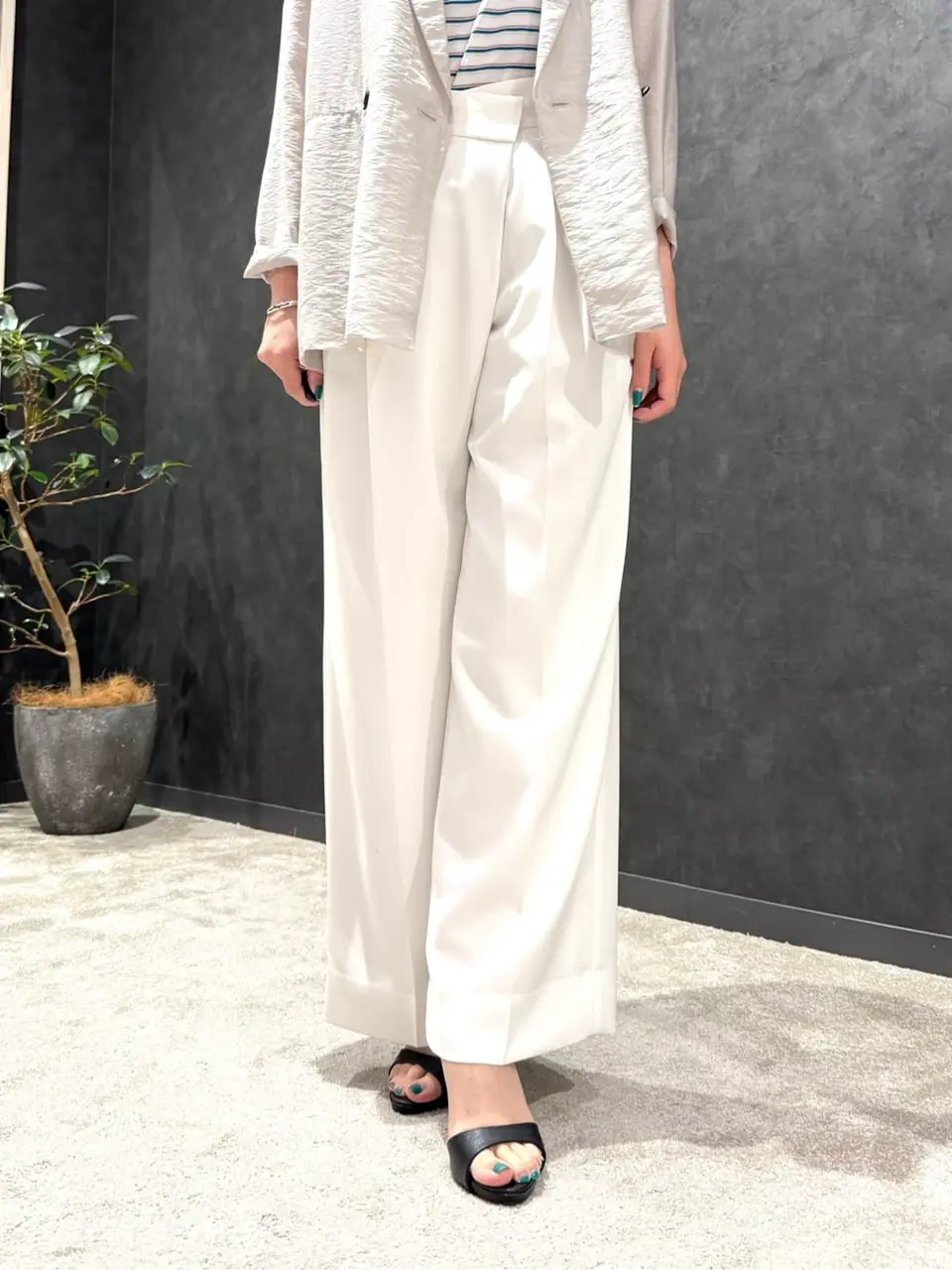 ONWARD CROSSET SELECT Tamura コーディネート画像