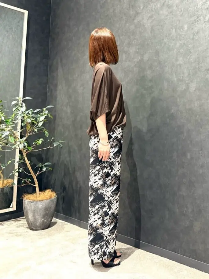 ONWARD CROSSET SELECT Tamura コーディネート画像