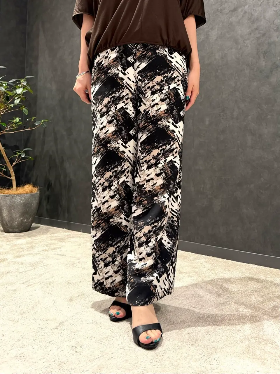 ONWARD CROSSET SELECT Tamura コーディネート画像