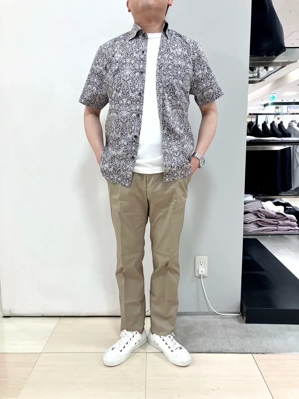 ONWARD CROSSET SELECT 斉藤 コーディネート画像