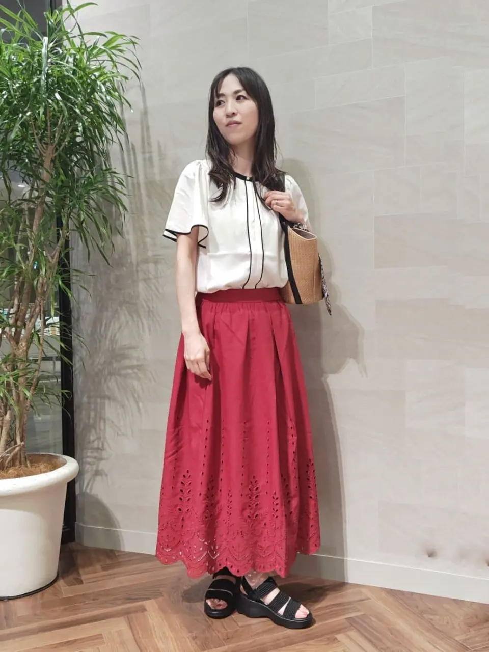  浅岡 コーディネート画像