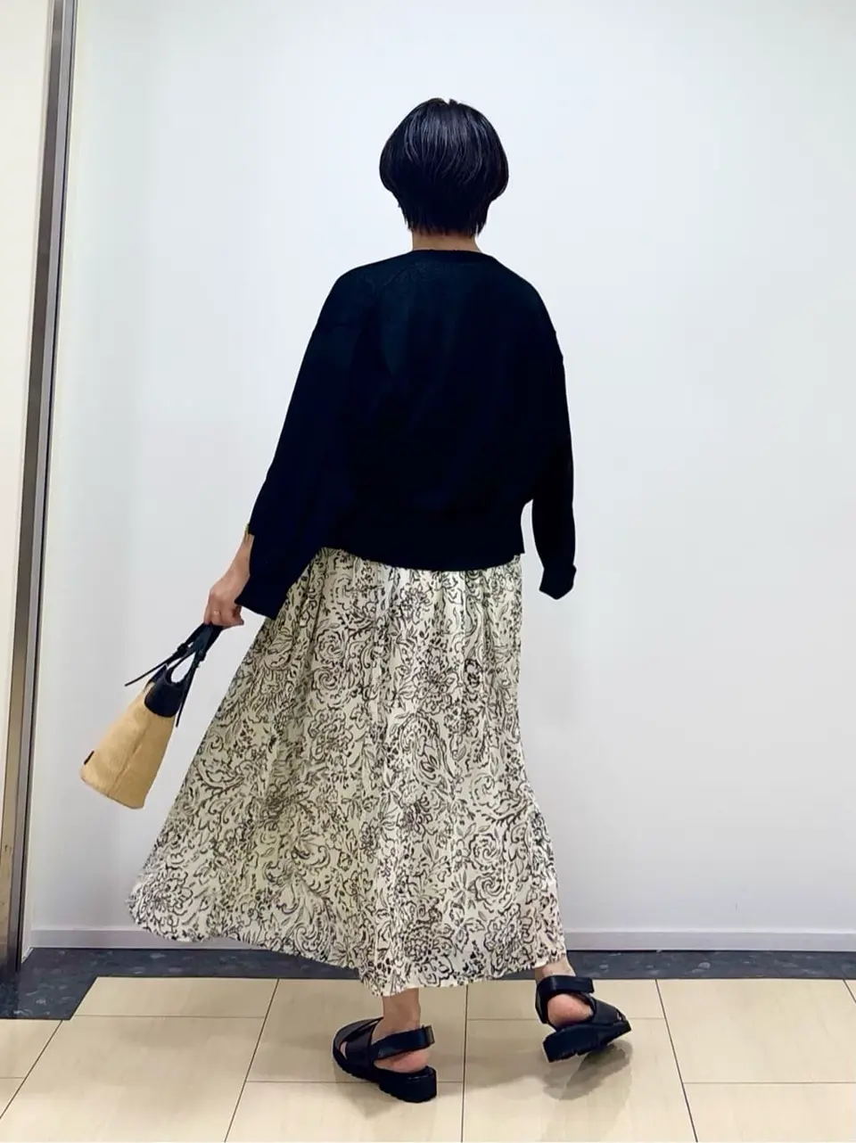 ONWARD CROSSET SELECT 藤川 コーディネート画像