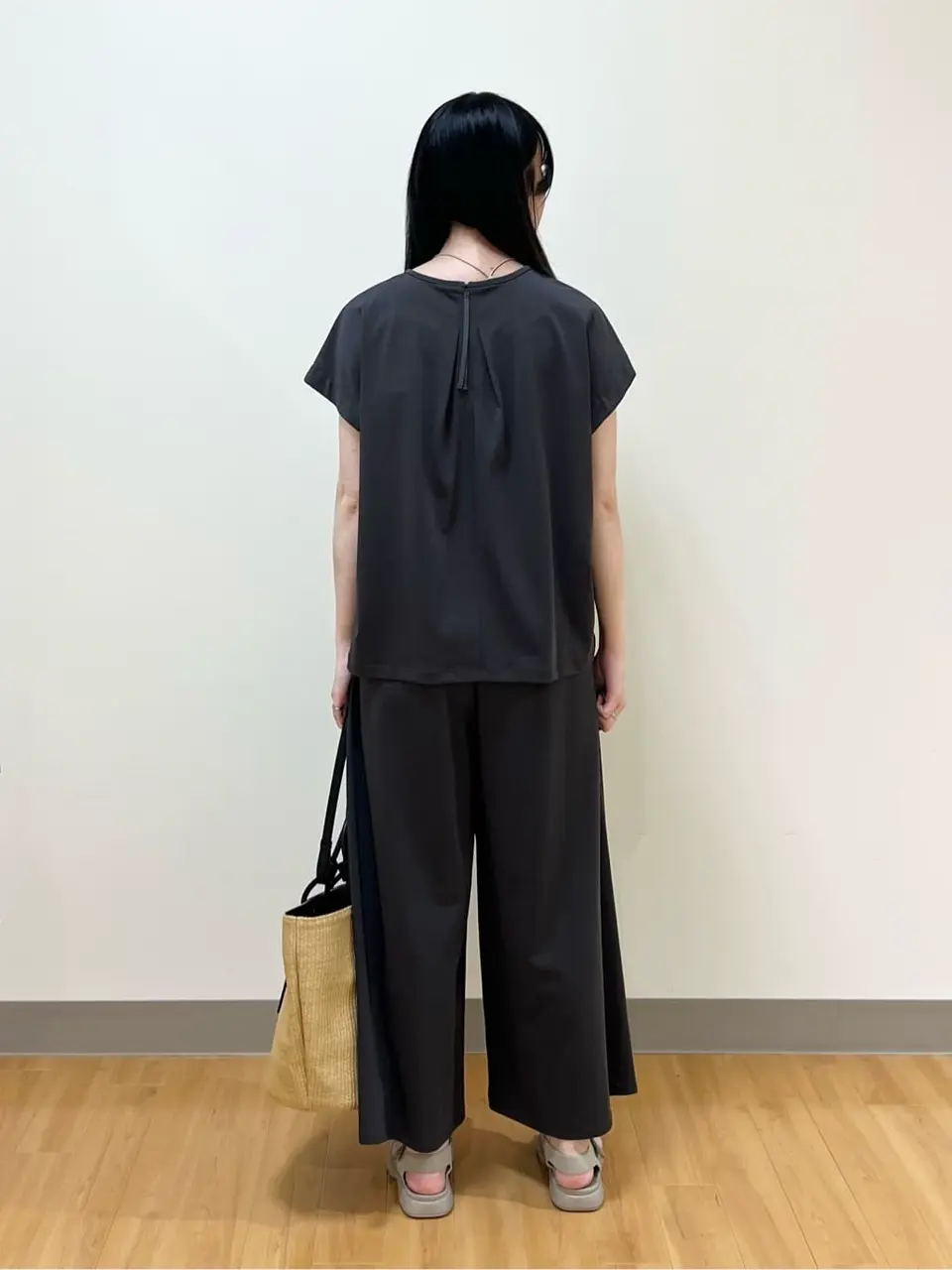 ONWARD CROSSET SELECT Aina コーディネート画像