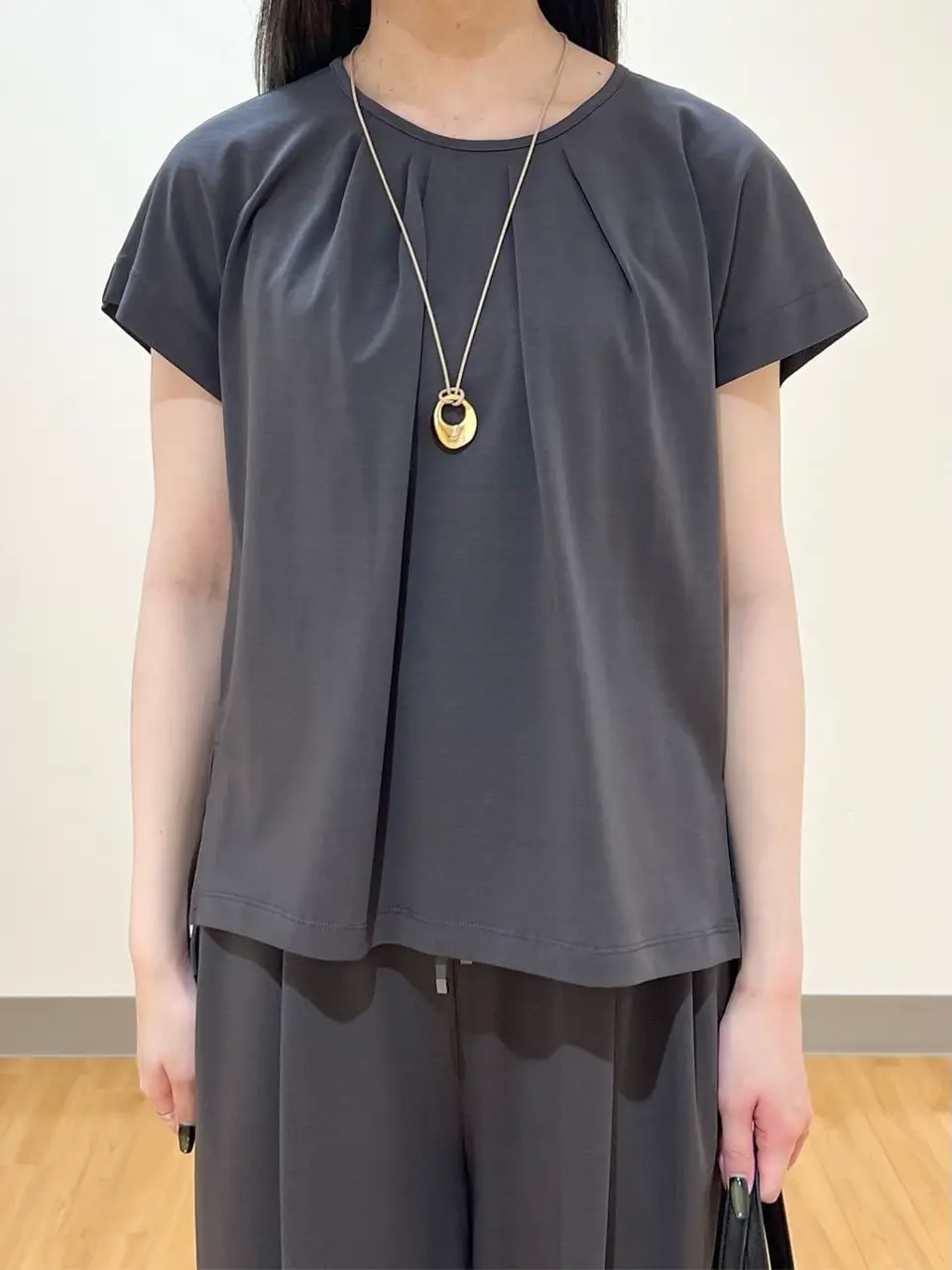 ONWARD CROSSET SELECT Aina コーディネート画像