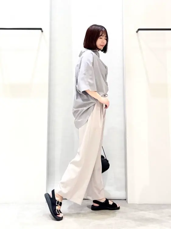 ONWARD CROSSET SELECT 横田 コーディネート画像