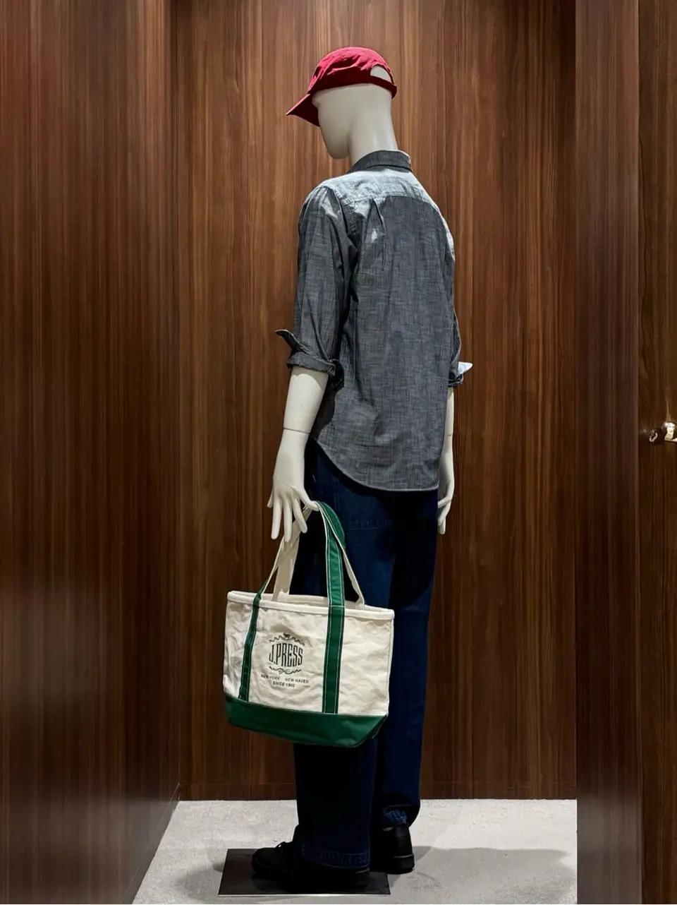 ONWARD CROSSET SELECT 戸森 コーディネート画像