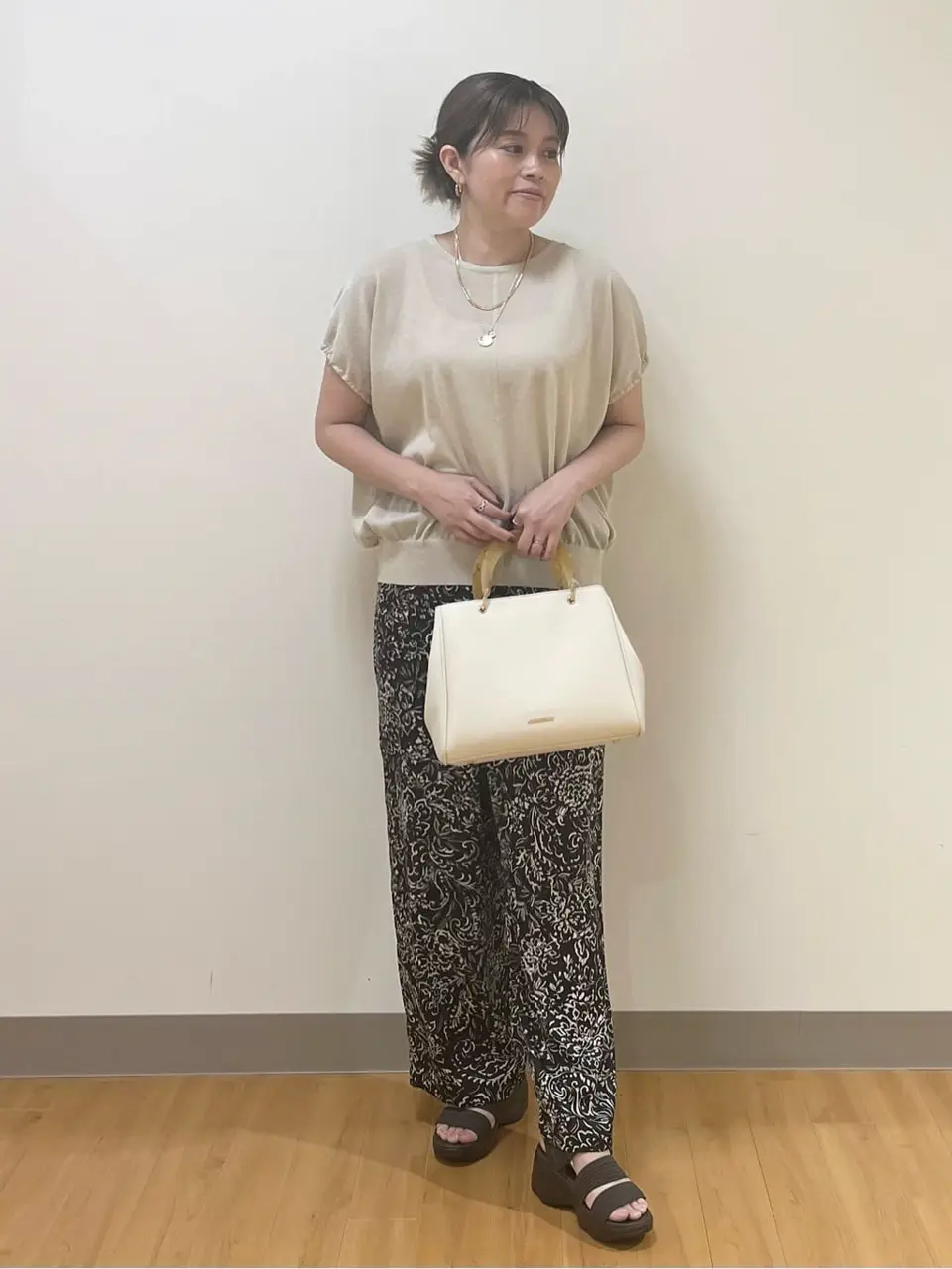 ONWARD CROSSET SELECT TAMAGAWA コーディネート画像