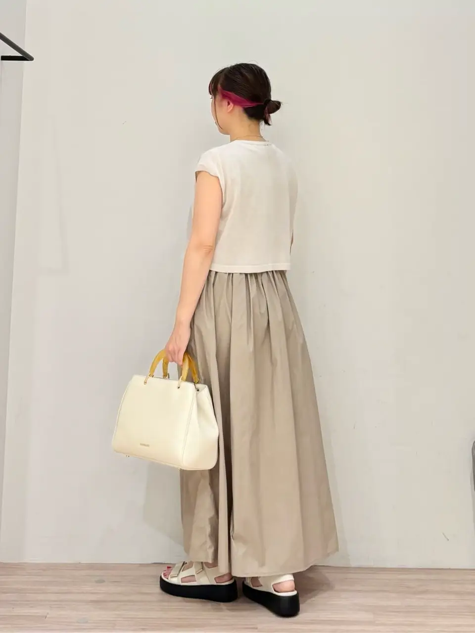 ONWARD CROSSET SELECT SAKAI コーディネート画像