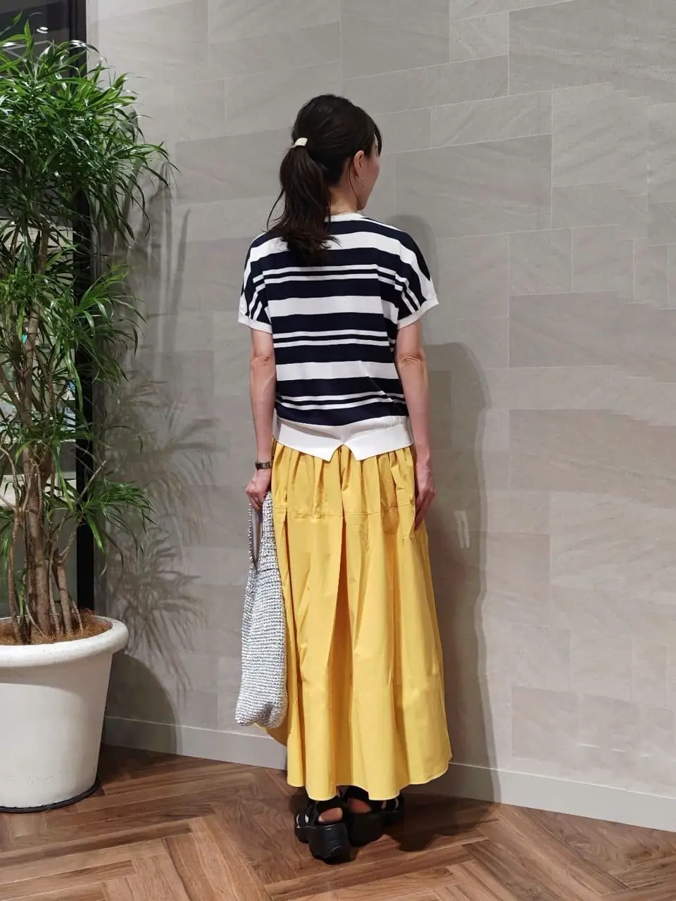 ONWARD CROSSET SELECT 浅岡 コーディネート画像