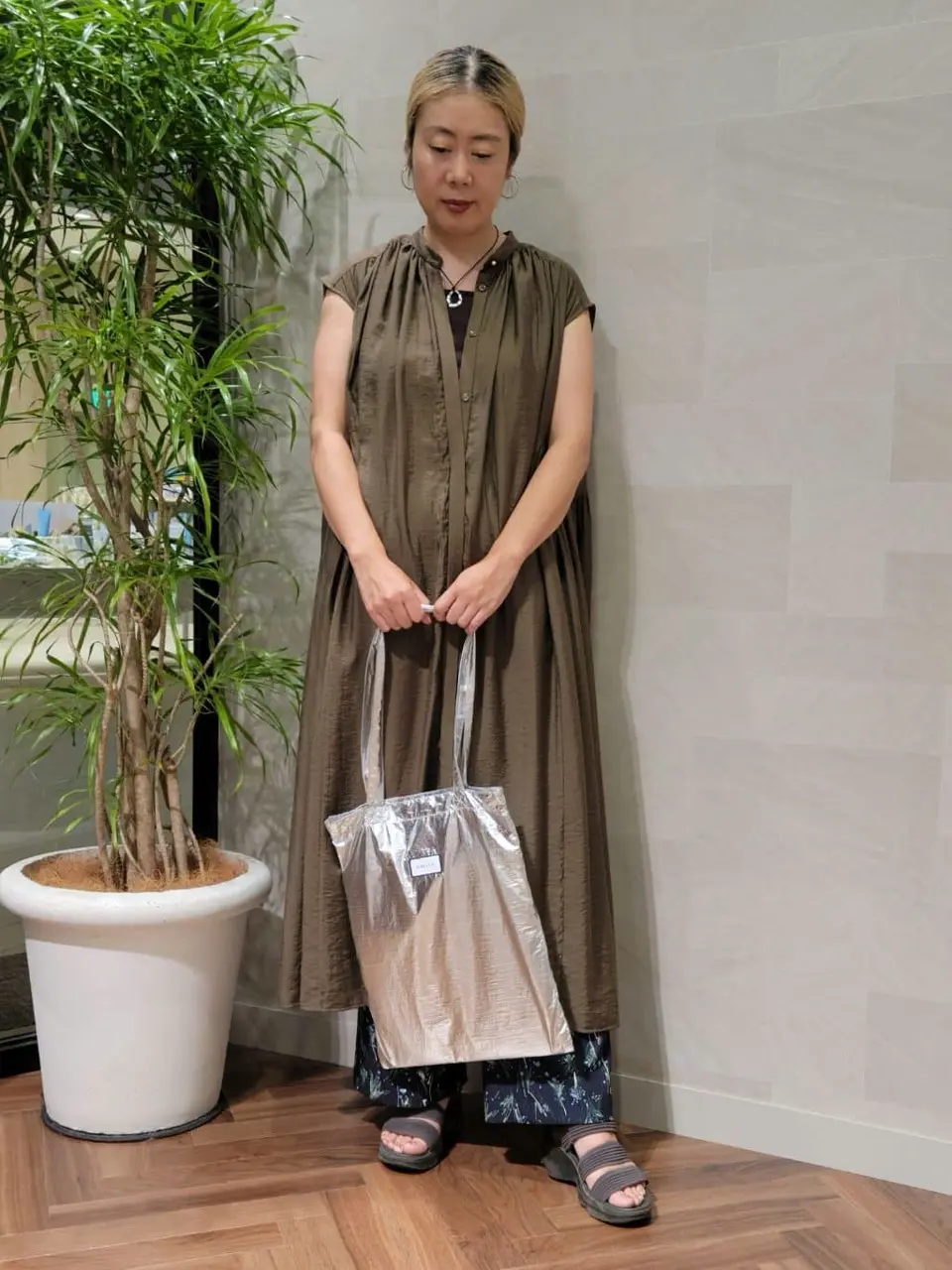 ONWARD CROSSET SELECT 西村 コーディネート画像