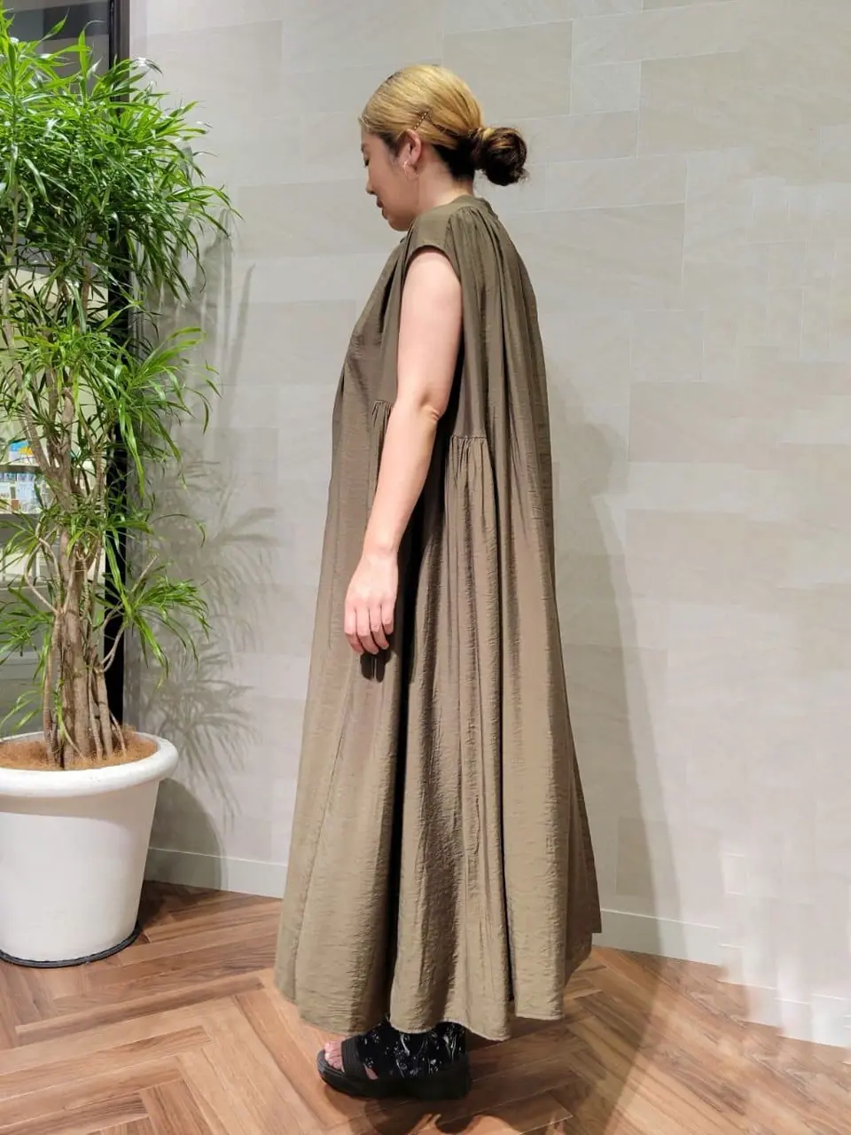 ONWARD CROSSET SELECT 西村 コーディネート画像