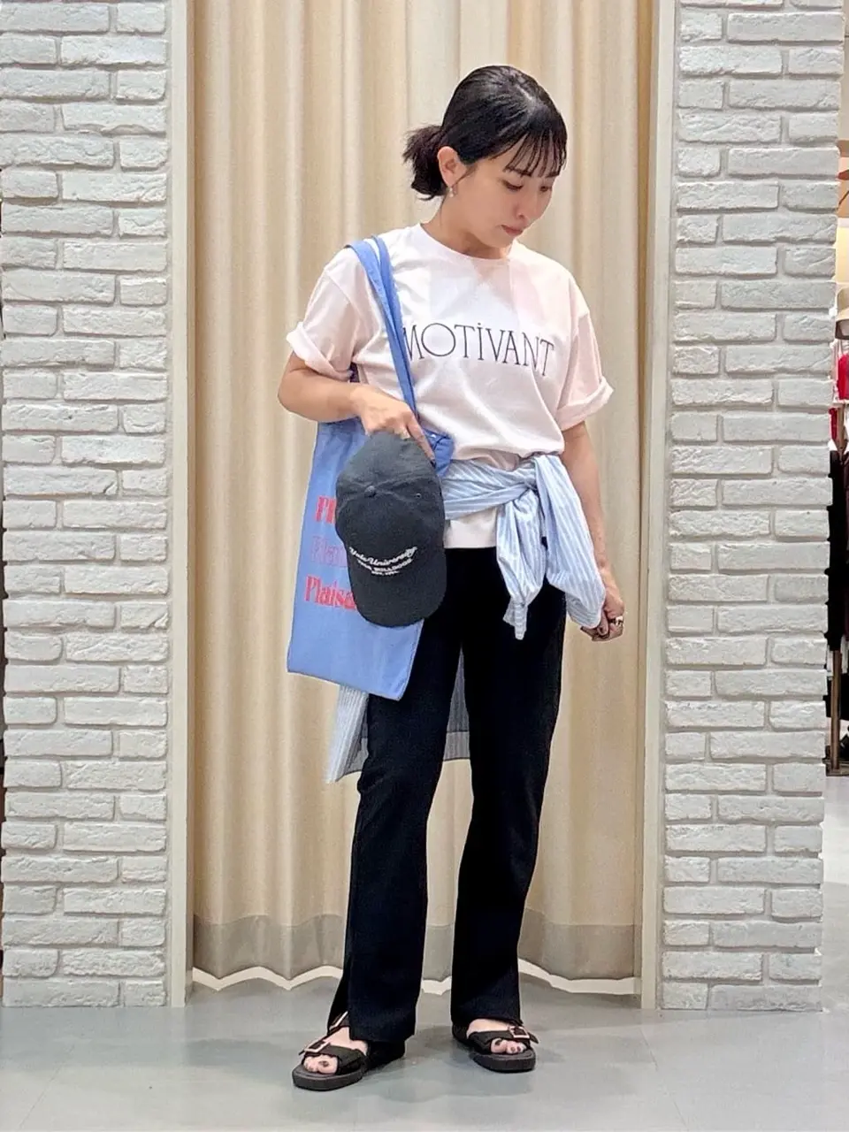 ONWARD CROSSET SELECT 服部 コーディネート画像