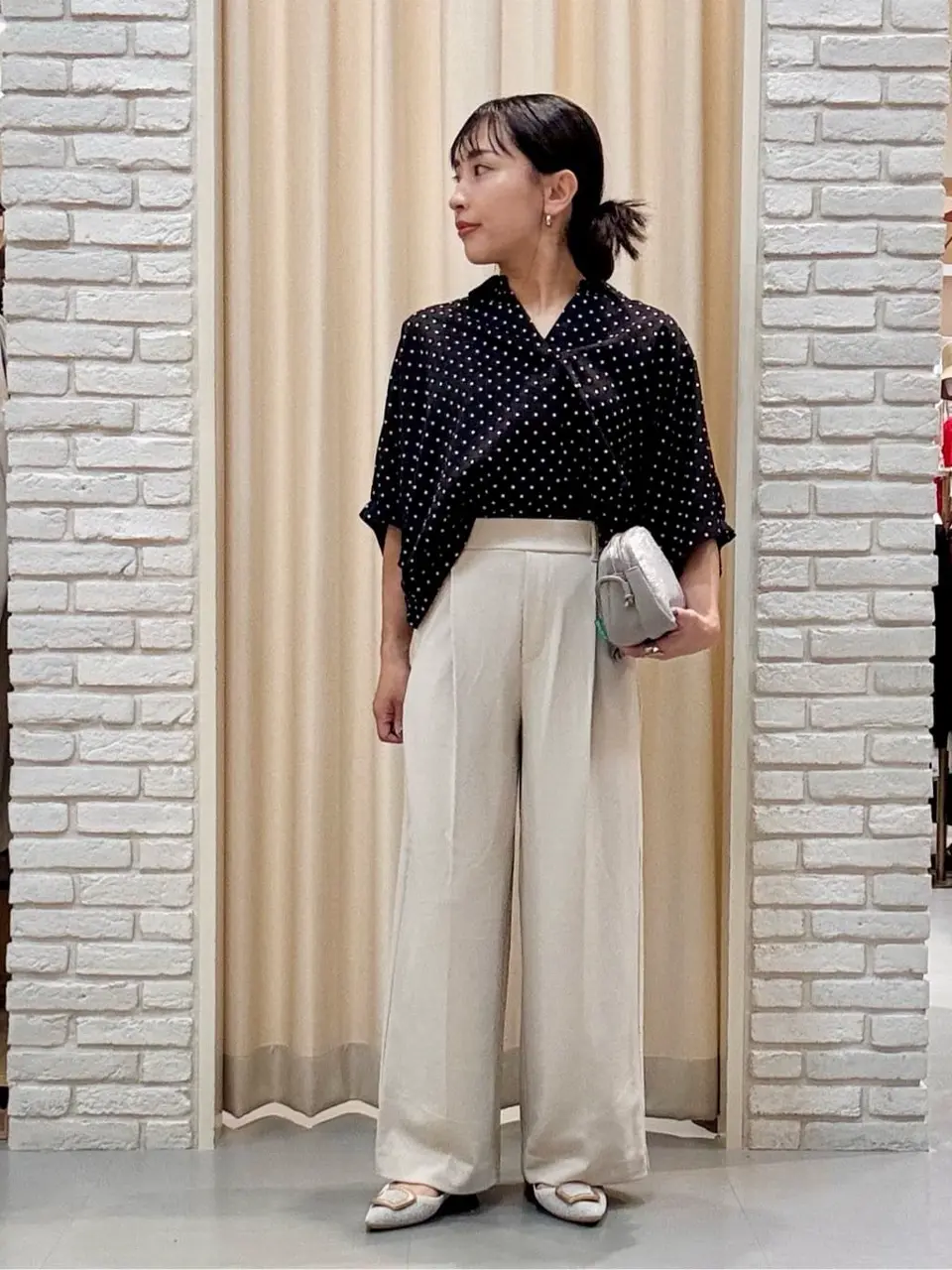 ONWARD CROSSET SELECT 服部 コーディネート画像