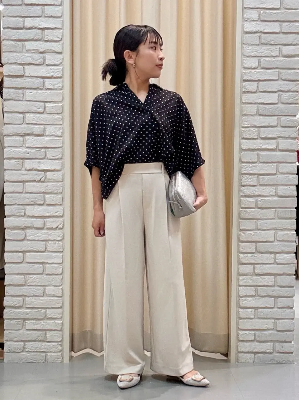 ONWARD CROSSET SELECT 服部 コーディネート画像