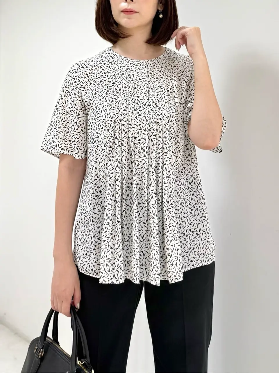 ONWARD CROSSET SELECT 市川 コーディネート画像