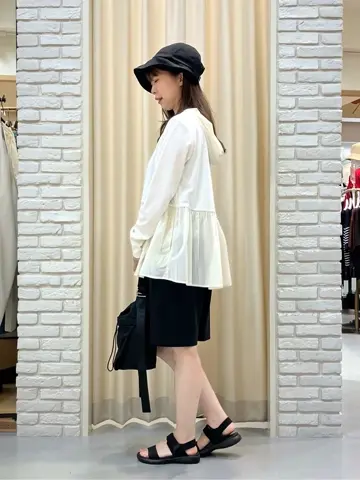 ONWARD CROSSET SELECT 檀 コーディネート画像