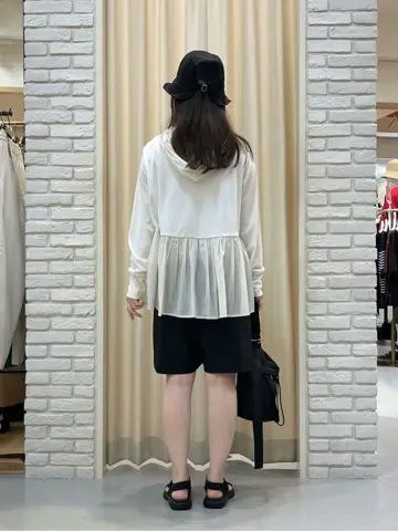 ONWARD CROSSET SELECT 檀 コーディネート画像