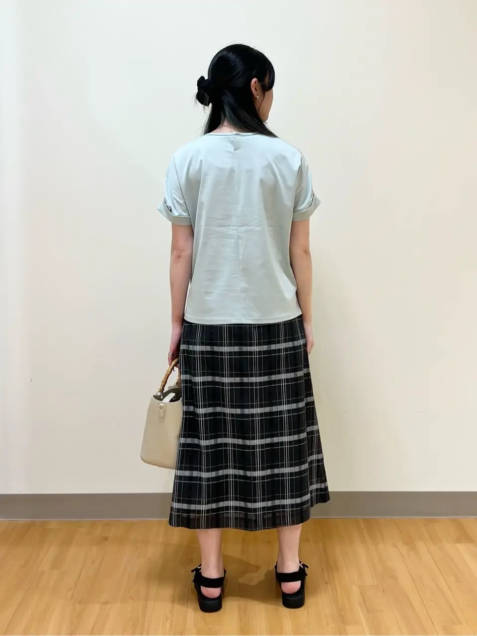 ONWARD CROSSET SELECT Aina コーディネート画像