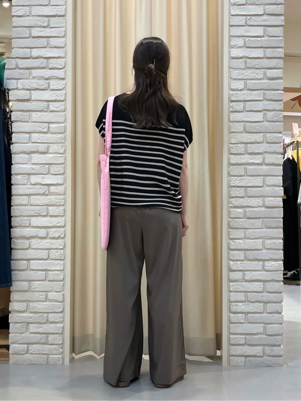 ONWARD CROSSET SELECT 檀 コーディネート画像