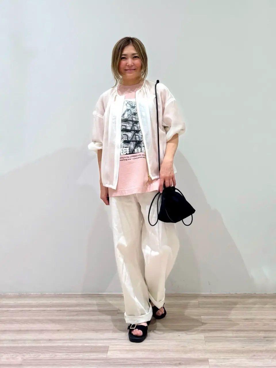  スタッフ コーディネート画像