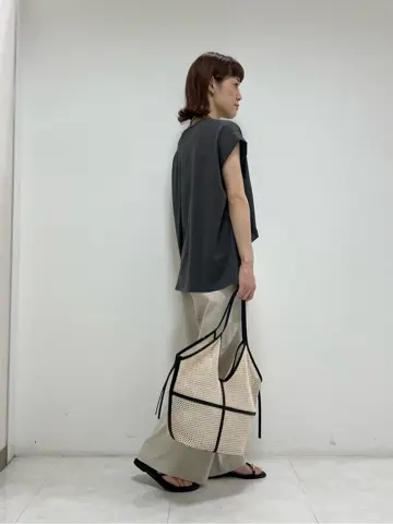 ONWARD CROSSET SELECT 岡田 コーディネート画像